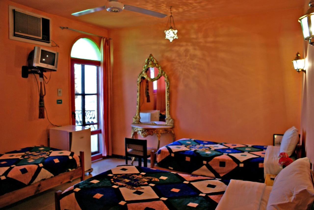 Ramsess Hostel Luxor Ngoại thất bức ảnh