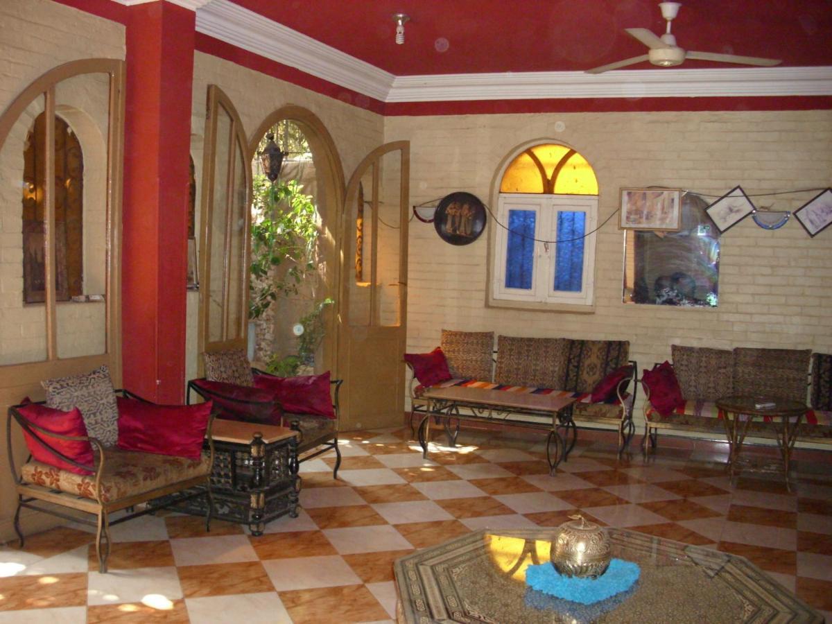 Ramsess Hostel Luxor Ngoại thất bức ảnh