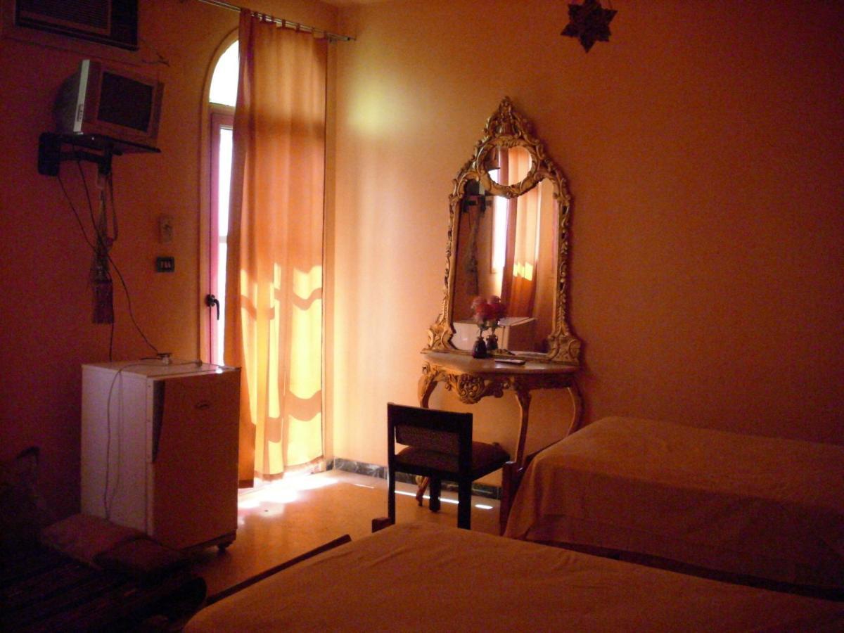 Ramsess Hostel Luxor Ngoại thất bức ảnh