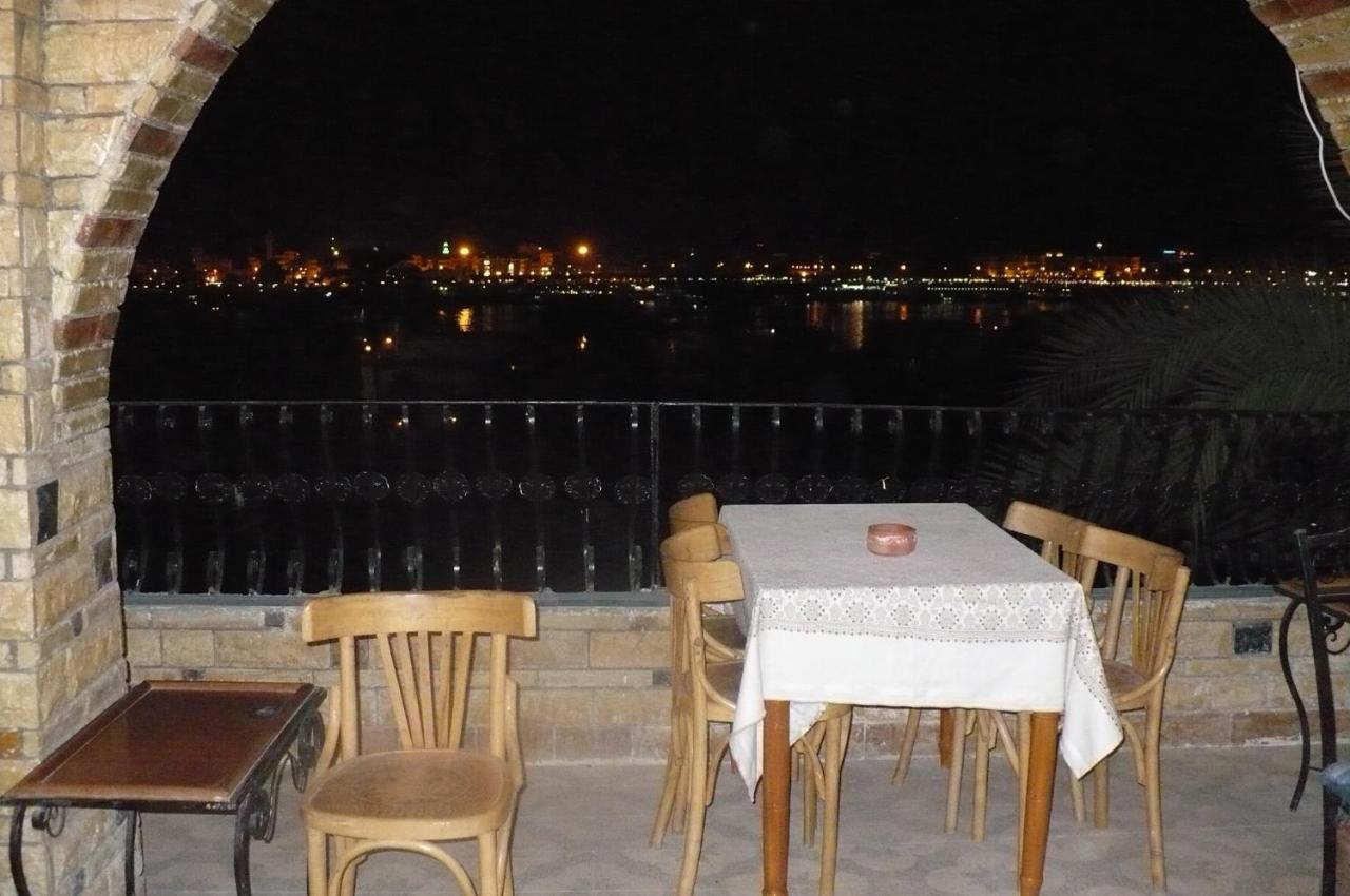 Ramsess Hostel Luxor Ngoại thất bức ảnh